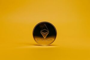 Read more about the article Vitalik Buterin Praises zkSync: A Game-Changer for Ethereum Scalability